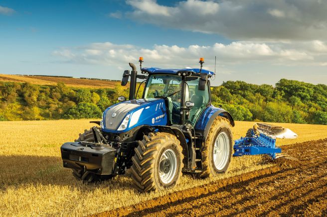 New Holland gamma "T7"