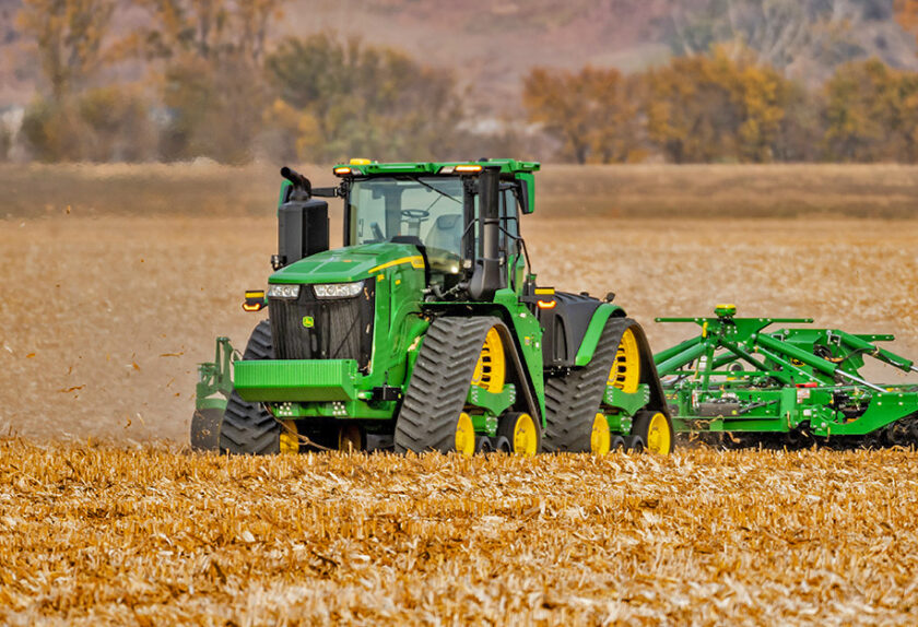 AI is Transforming Agriculture, John Deere 9Rx